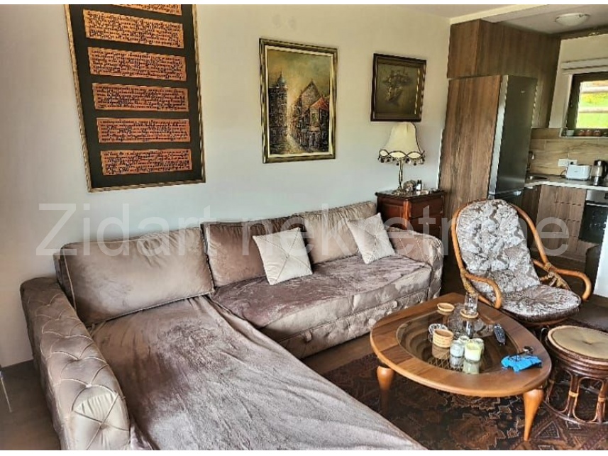 Квартира, 732 м², 140 000$ — FAKTOR